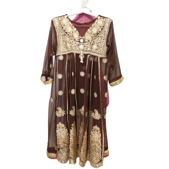 Ornate Gold appliques on Brown Kufta Dress/Saree Blouse - Picture 1 of 9